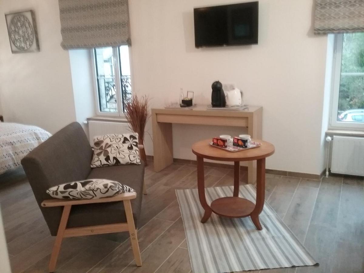 Residence Des 14 Moulins ปง-ตาเวน ภายนอก รูปภาพ